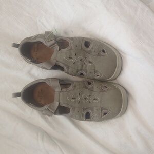 Earth Origins Elijah Fisherman Sandals NWOT Khaki Nubuck Suede PowerPath Comfort